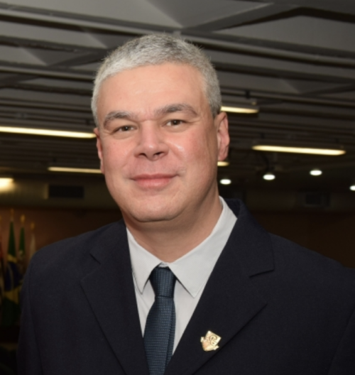 Prof Flávio